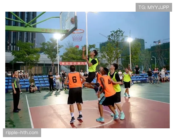 想知道什么是篮球中的“持球规则”吗？一文帮你快速搞懂核心要点